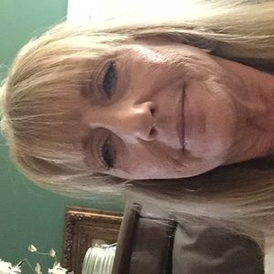 Meet your Posher, Rhonda